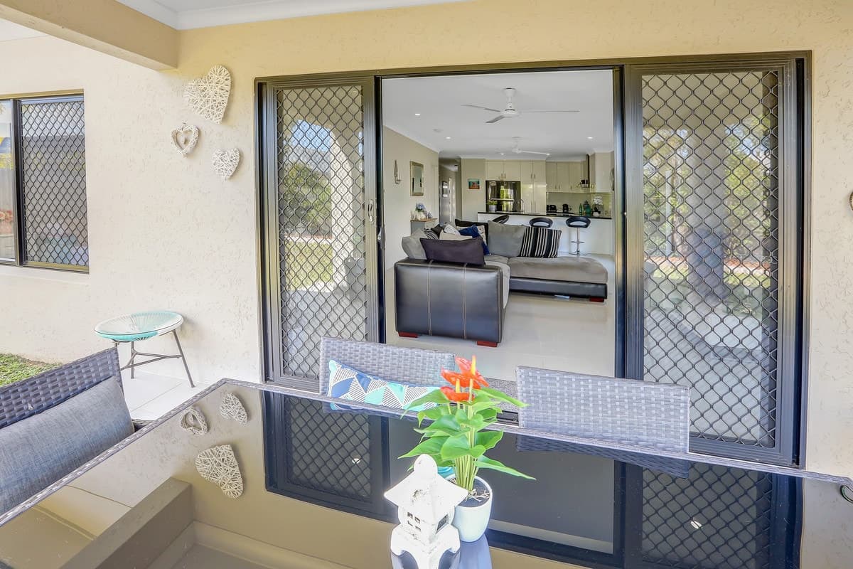 59 Thornborough Circuit, Smithfield - Thumbnail 5