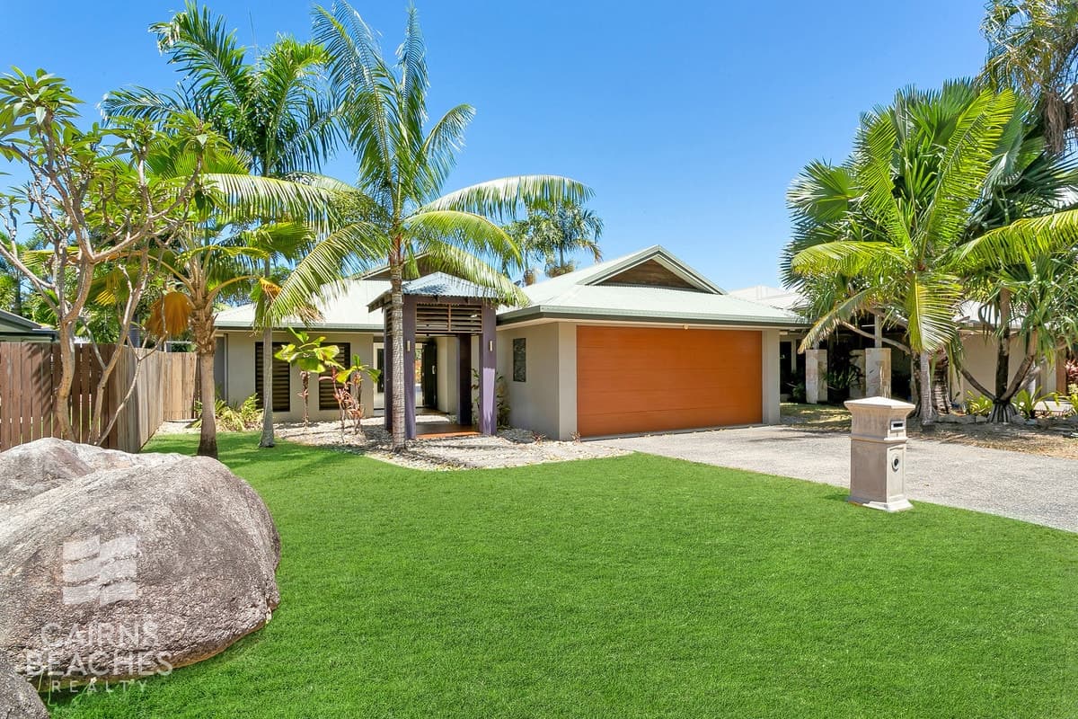 8 Savaii Close, Palm Cove - Image 1