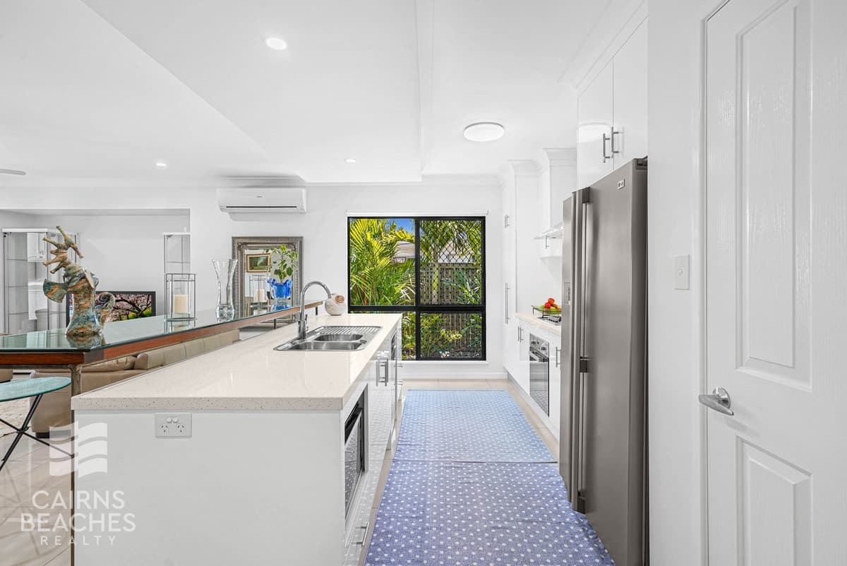 19 Quarterdeck Street, Trinity Beach - Thumbnail 5