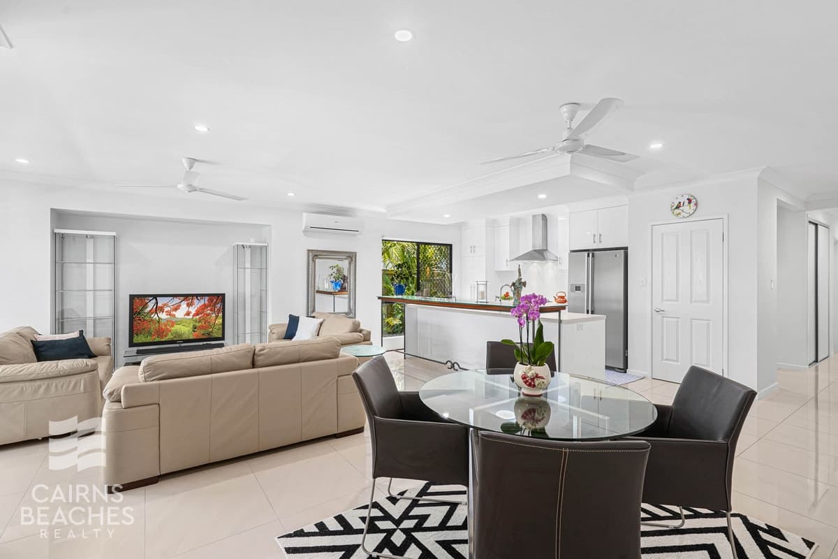19 Quarterdeck Street, Trinity Beach - Thumbnail 6