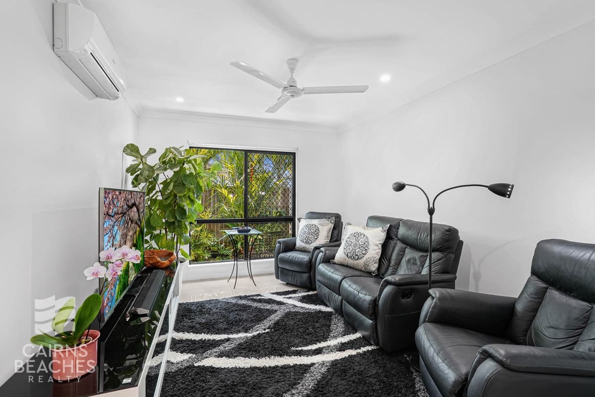 19 Quarterdeck Street, Trinity Beach - Thumbnail 8