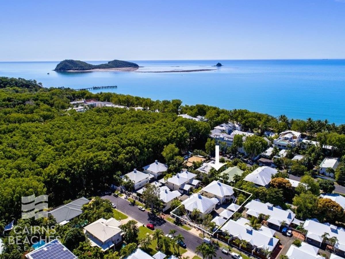1/30 Oliva Street, Palm Cove - Thumbnail 2
