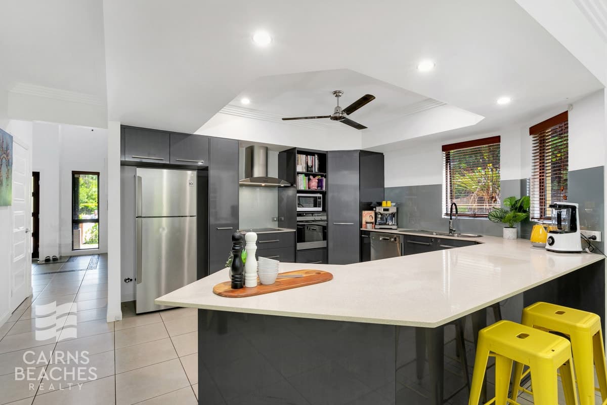 38 Thrush Terrace, Clifton Beach - Thumbnail 5