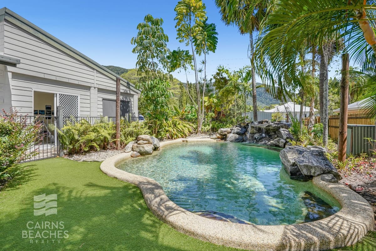 6 Satellite Street, Clifton Beach - Thumbnail 3