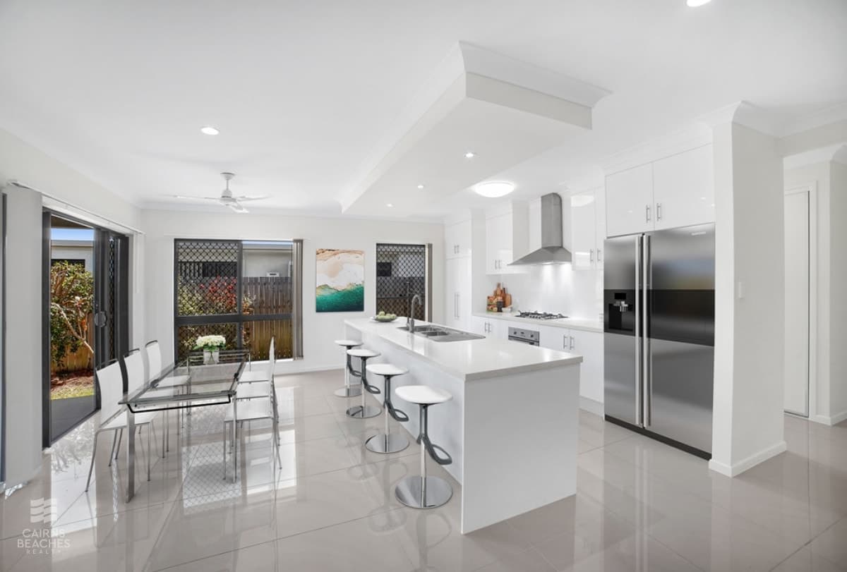 35 Hillary Drive, Smithfield - Thumbnail 2