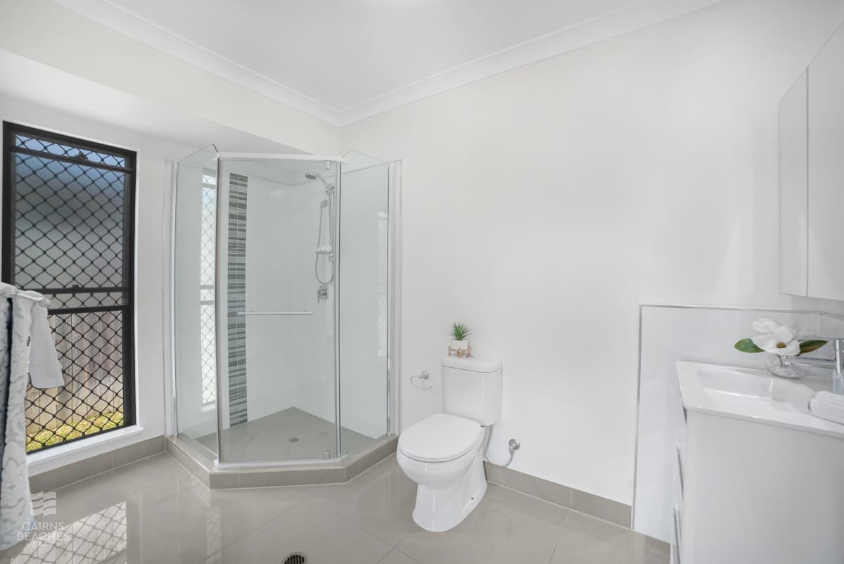 35 Hillary Drive, Smithfield - Thumbnail 5