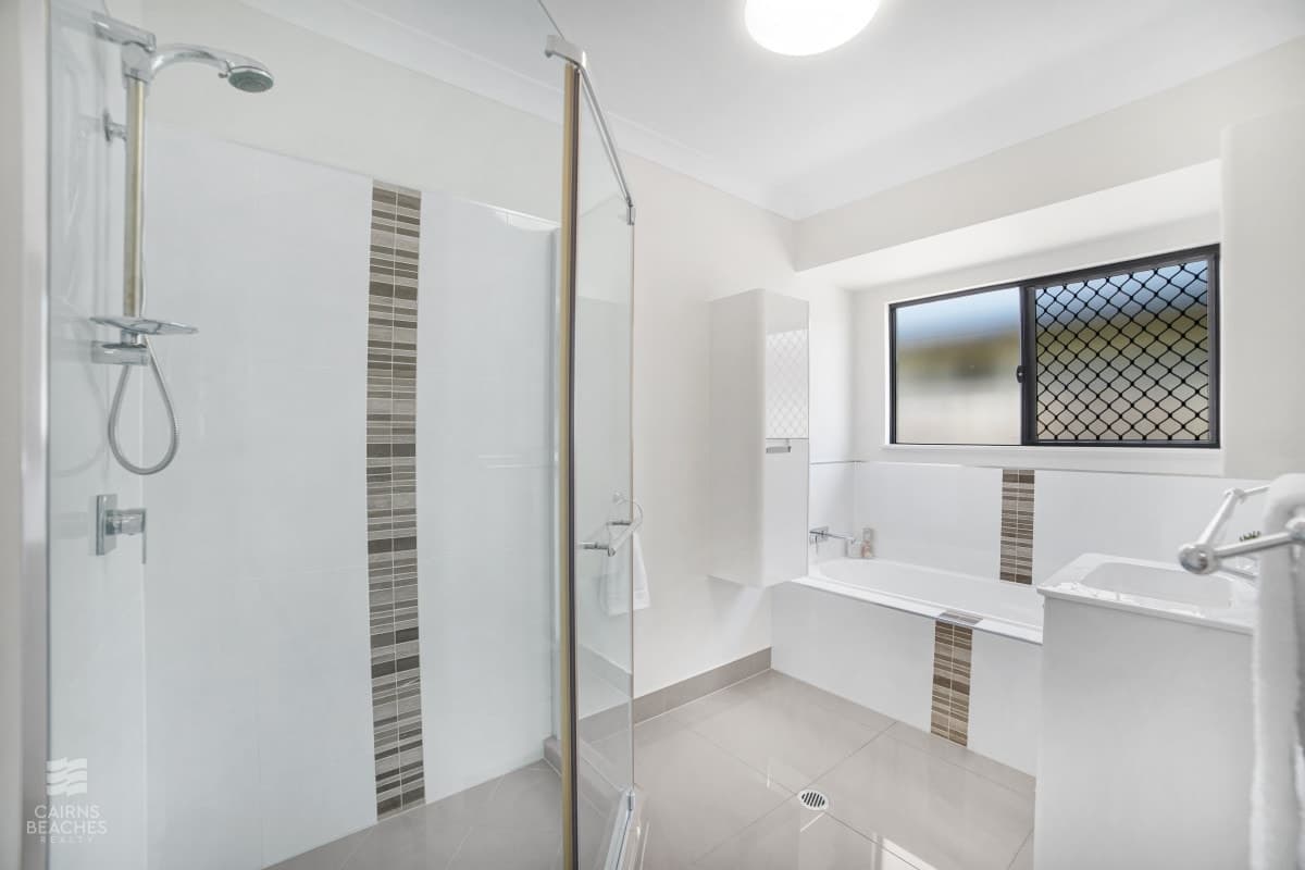 35 Hillary Drive, Smithfield - Thumbnail 7