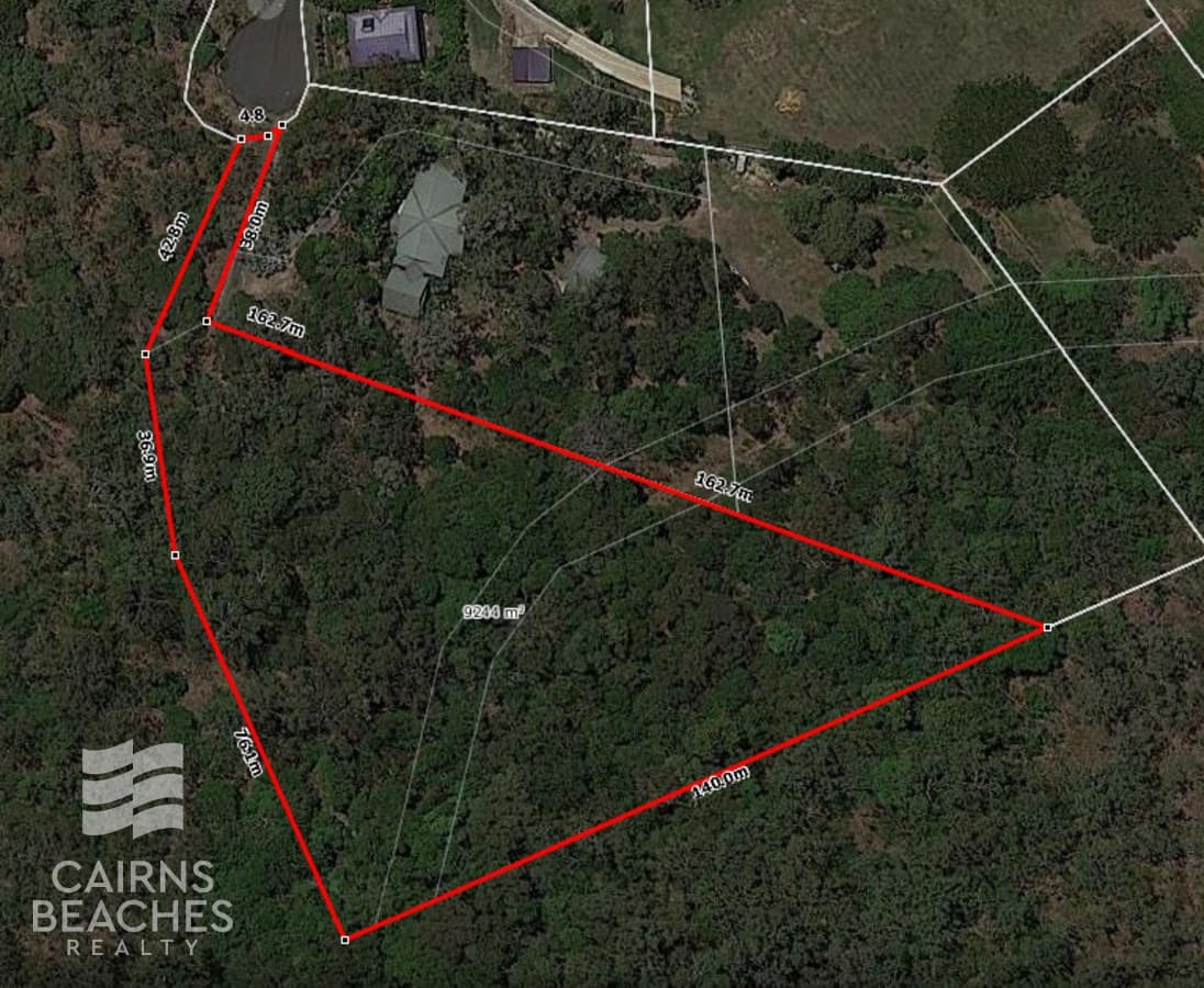 13-15 Sudbury Close, Clifton Beach - Thumbnail 4