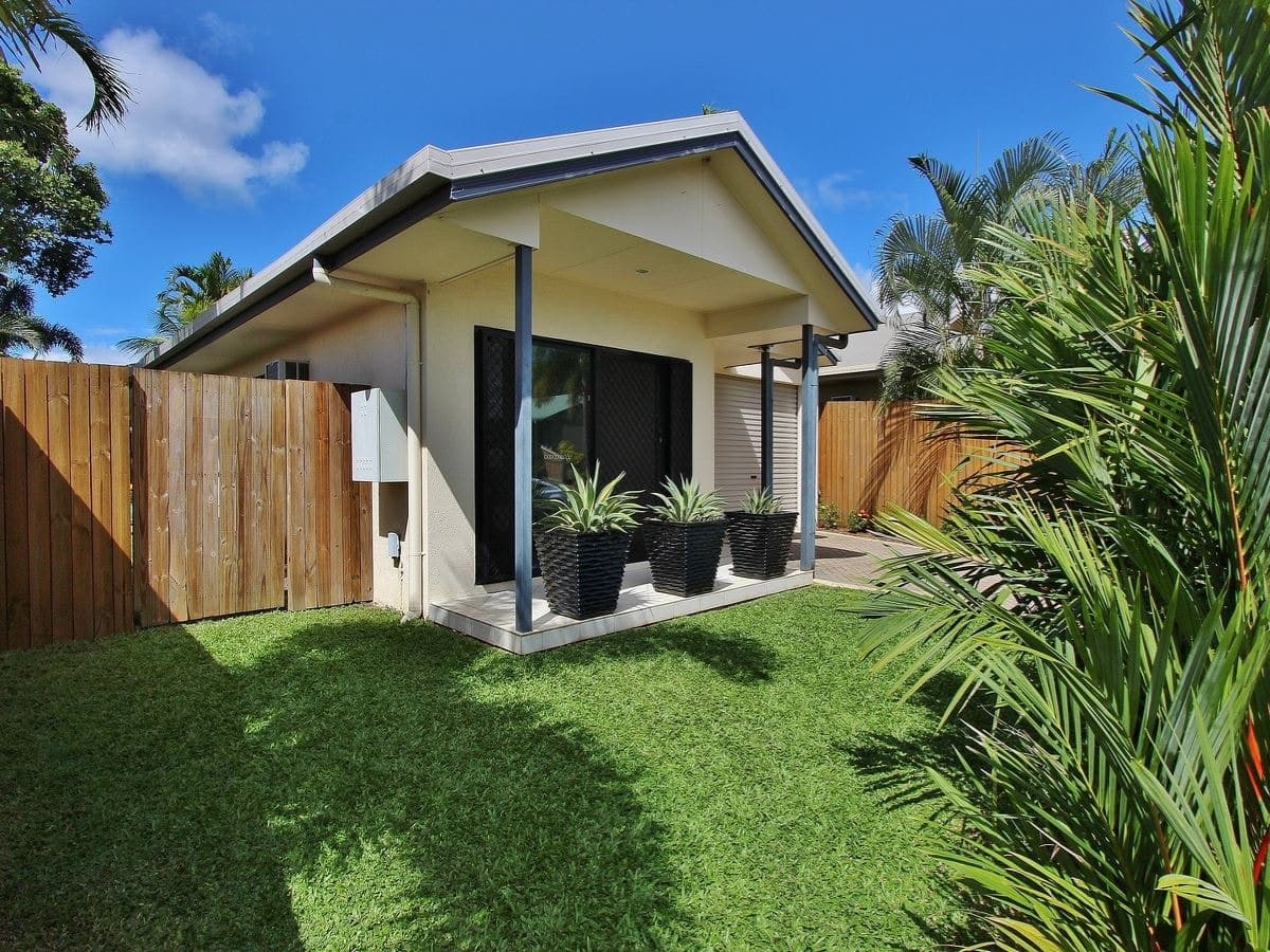7 Bronte Close, Kewarra Beach - Thumbnail 2