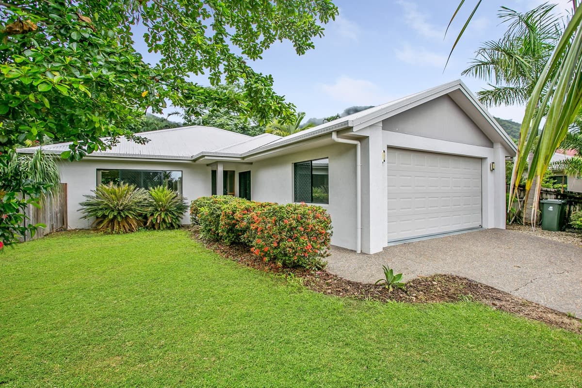 29 Castor Street, Clifton Beach - Image 1