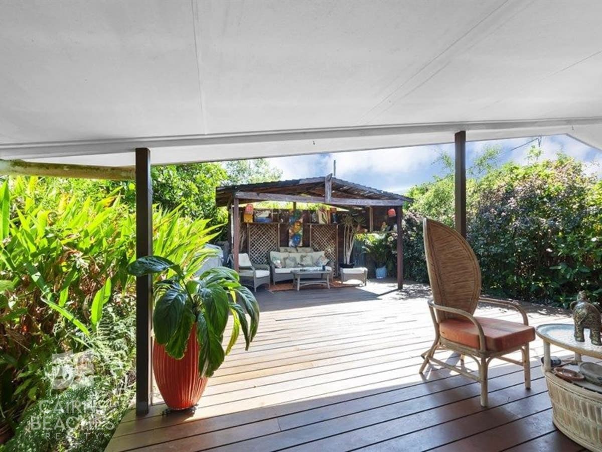 11 Rudder Street, Clifton Beach - Thumbnail 2