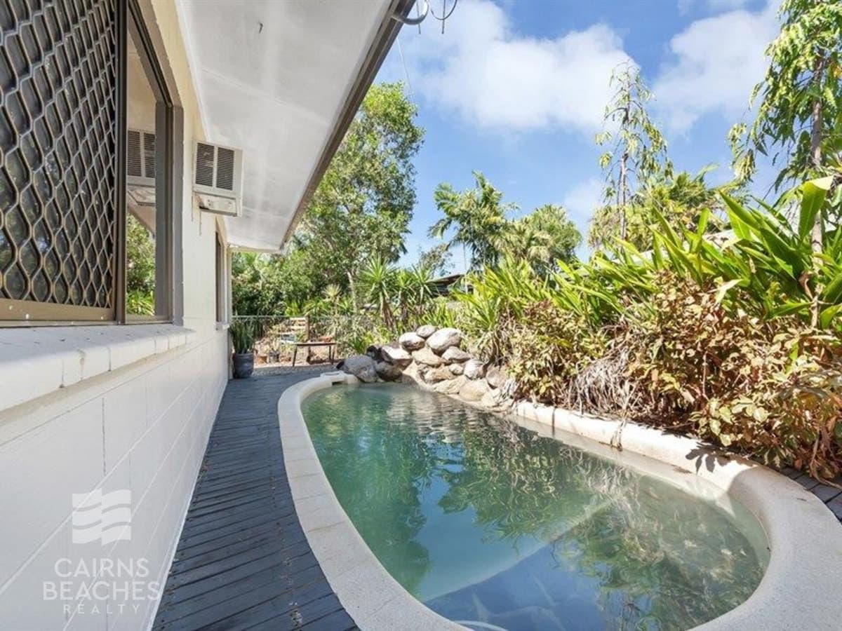11 Rudder Street, Clifton Beach - Thumbnail 3