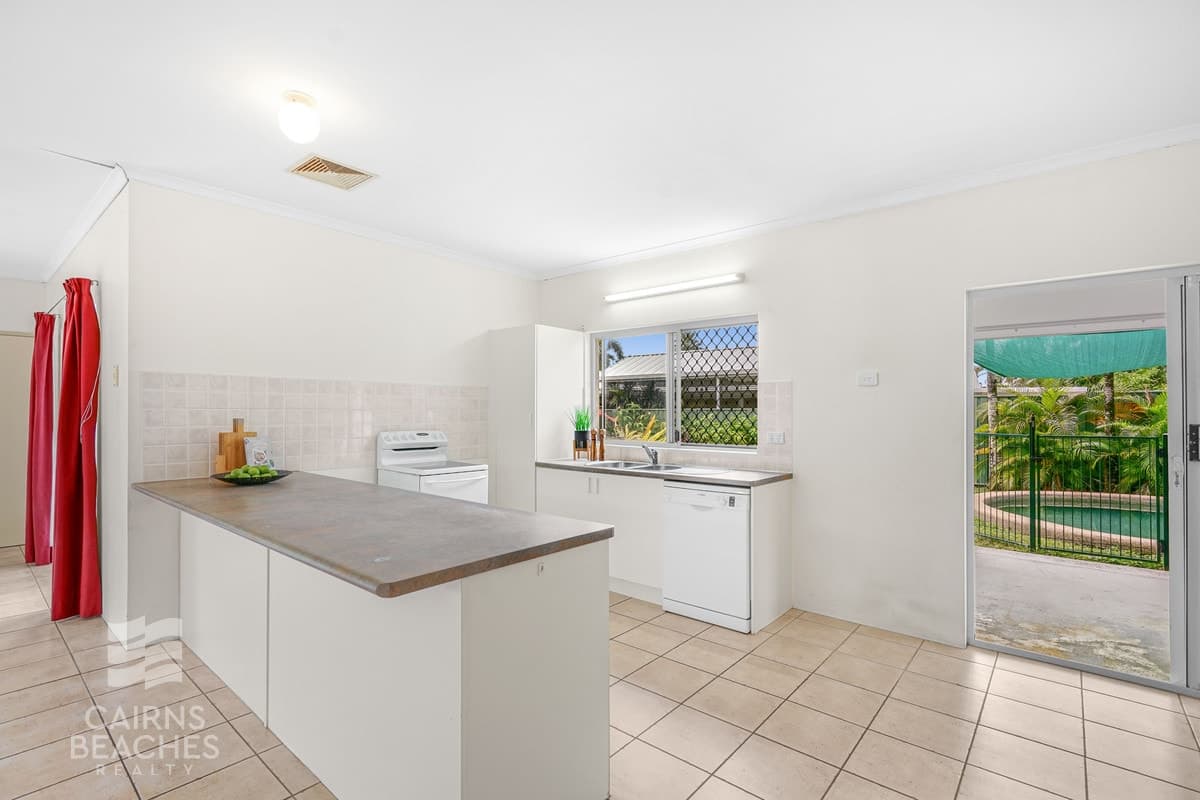 11 Maurice Street, Kewarra Beach - Thumbnail 4
