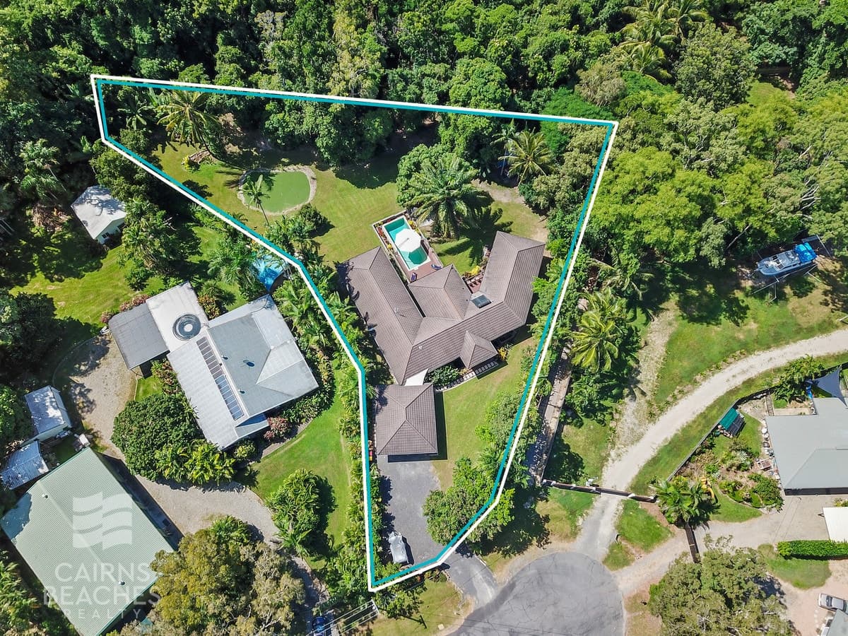 21-23 Maori Close, Clifton Beach - Image 1