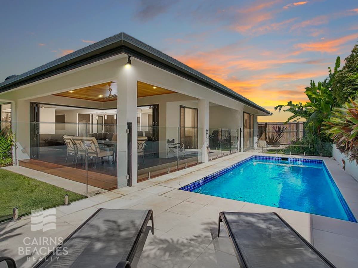 81 Cascade Boulevard, Palm Cove - Thumbnail 2