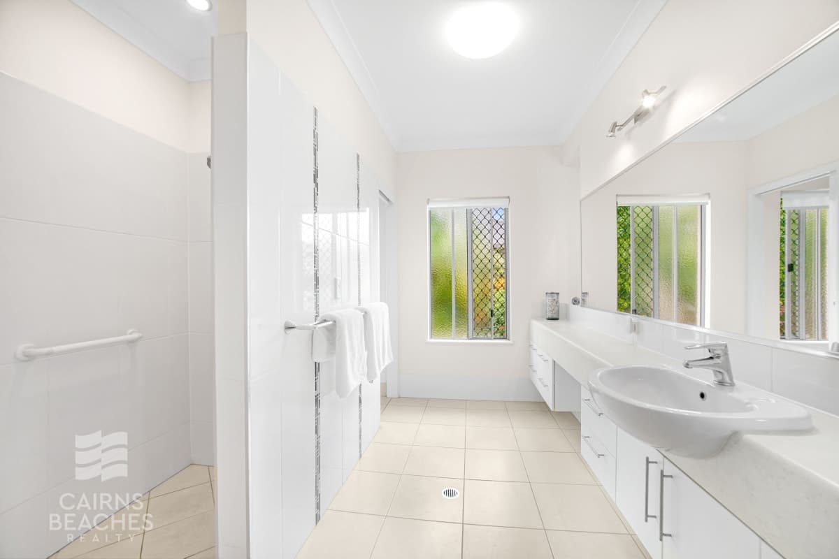 31 Norwood Crescent, Trinity Park - Thumbnail 8