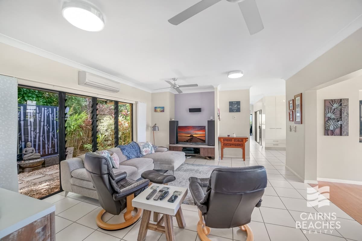 19 Pepperwood Street, Redlynch - Thumbnail 7