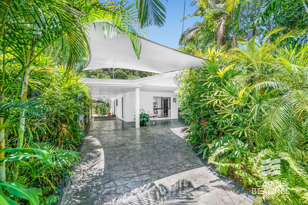 67 Guide Street, Clifton Beach - Image 1