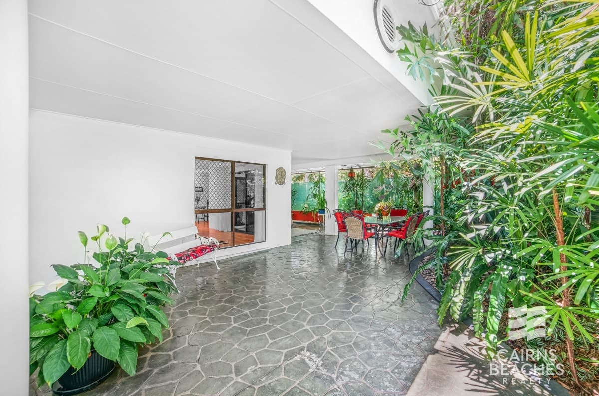 67 Guide Street, Clifton Beach - Thumbnail 2