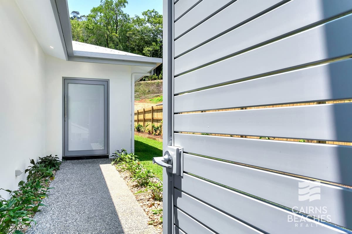 4 Mooreland Place, Kewarra Beach - Thumbnail 3