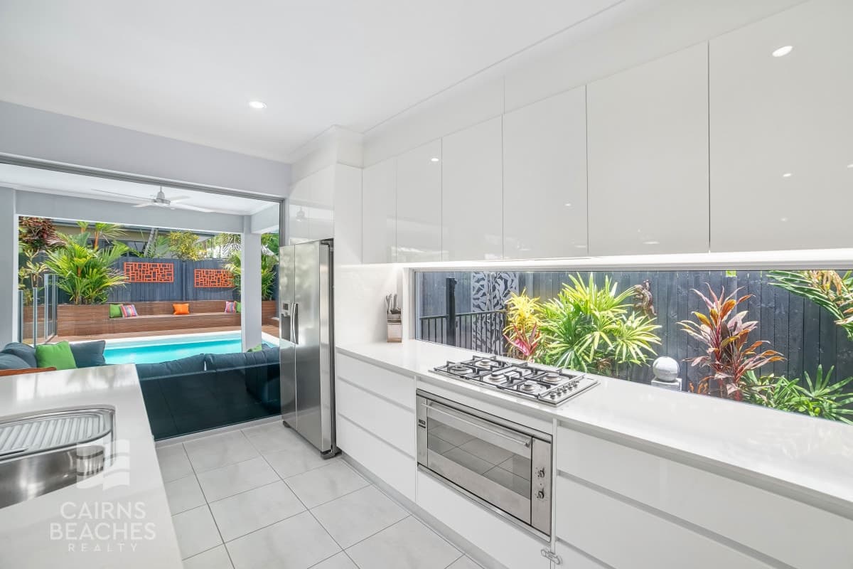 26 Litara Court, Palm Cove - Thumbnail 4