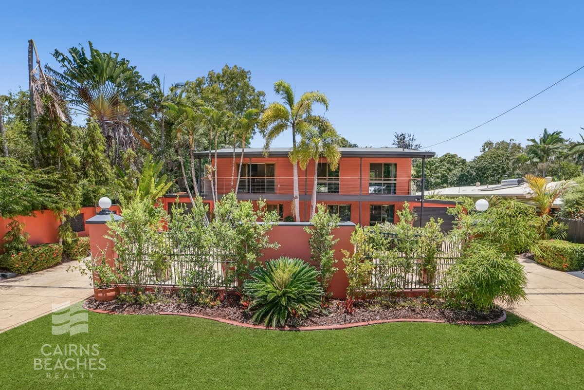 8 Undine Street, Clifton Beach - Thumbnail 2