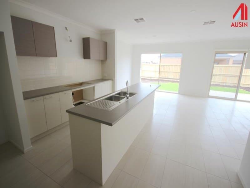 22 Wattleseed Way, Keysborough VIC 3173, Keysborough - Thumbnail 2
