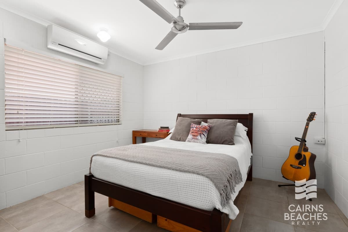 2/36-38 Mimosa Street, Holloways Beach - Thumbnail 7