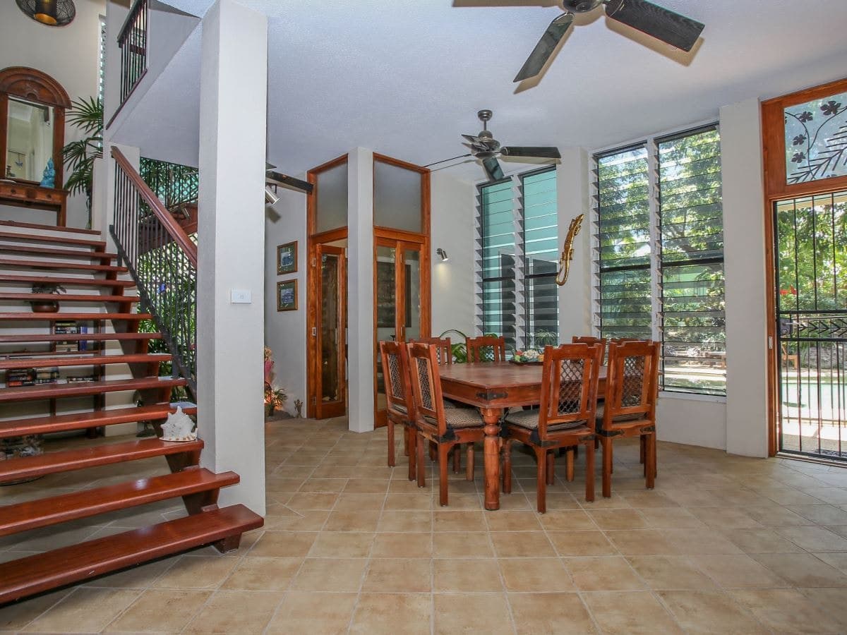 51 Albatross Street, Kewarra Beach - Thumbnail 2