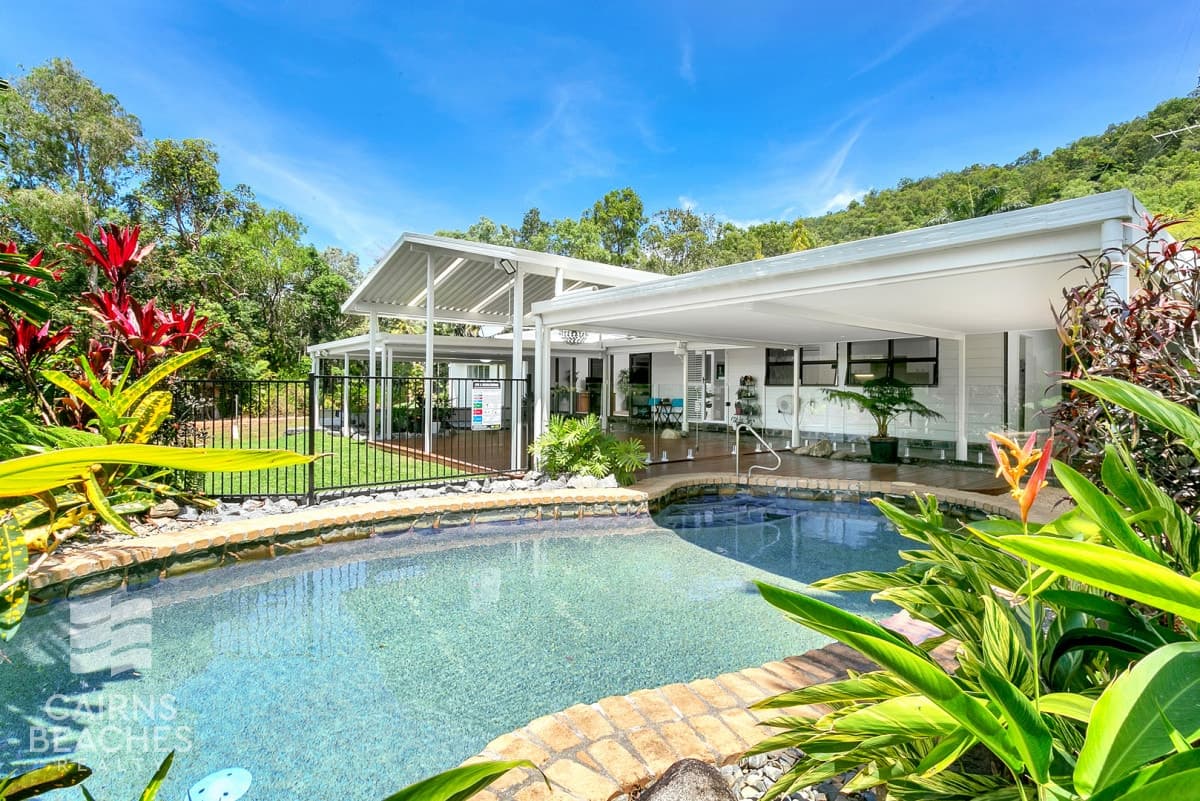 108-110 Panguna Street, Trinity Beach - Image 1