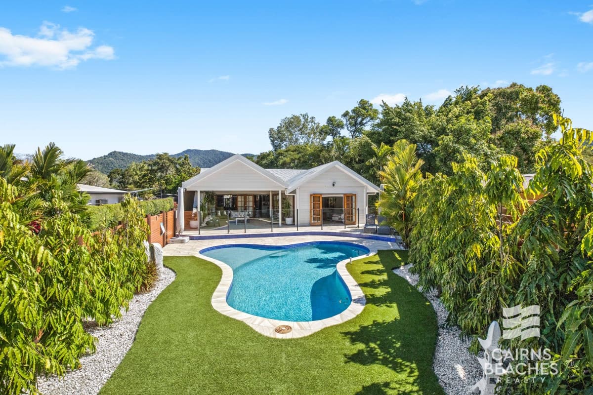 3 Coolangatta Close, Kewarra Beach - Thumbnail 2