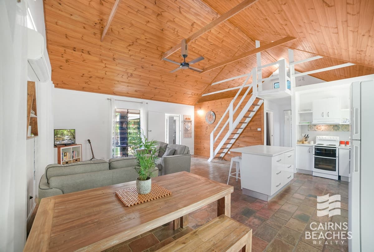 25 Saxon Street, Clifton Beach - Thumbnail 5