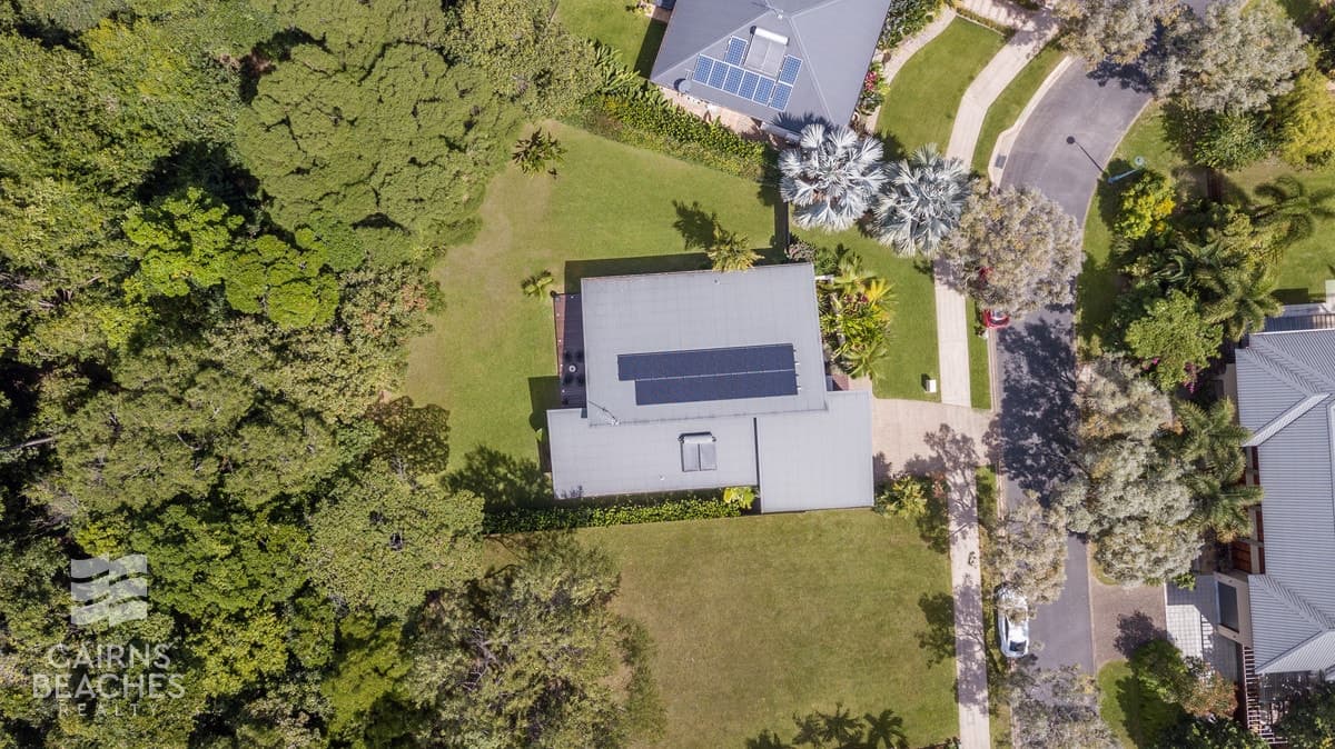 11 Muller Street, Palm Cove - Thumbnail 2