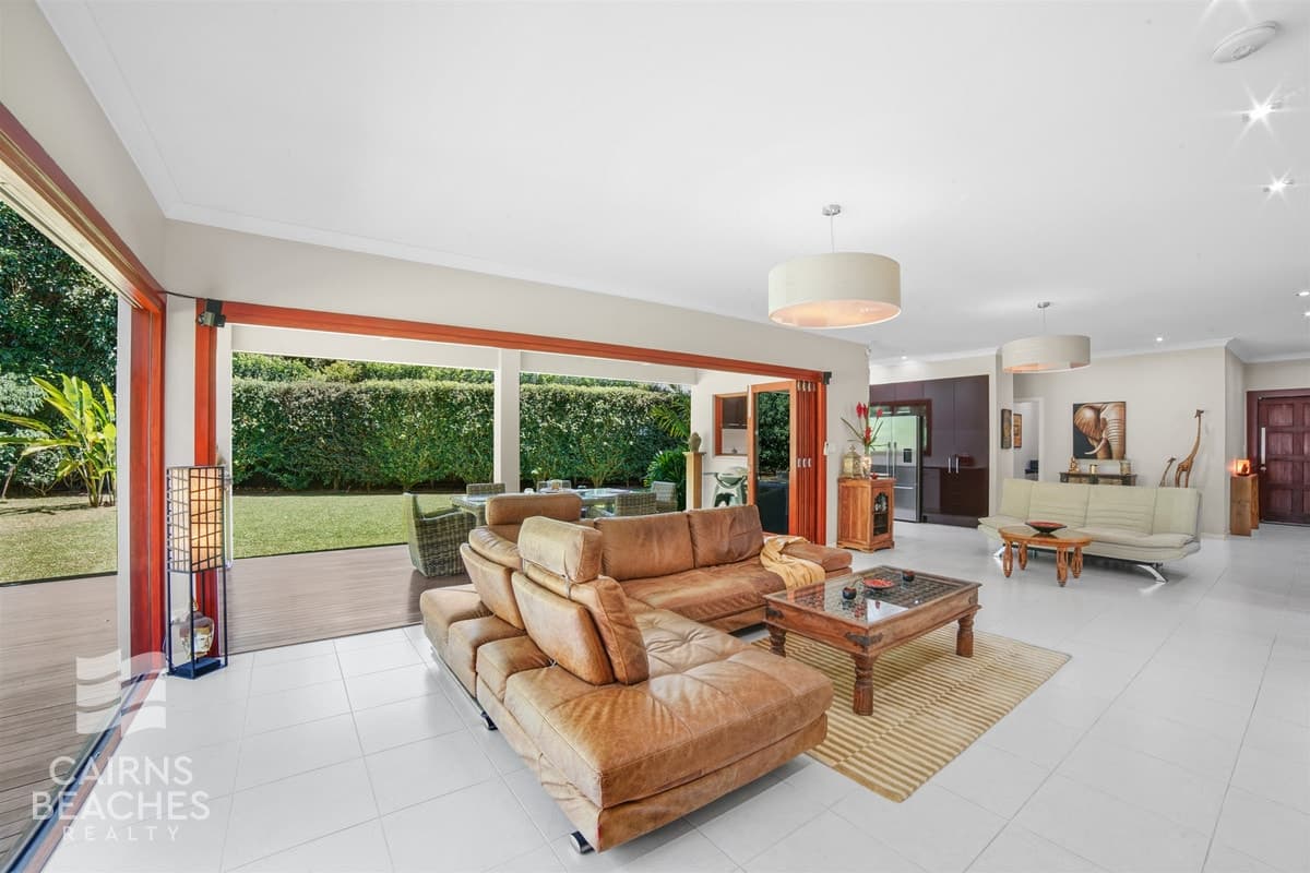 11 Muller Street, Palm Cove - Thumbnail 8