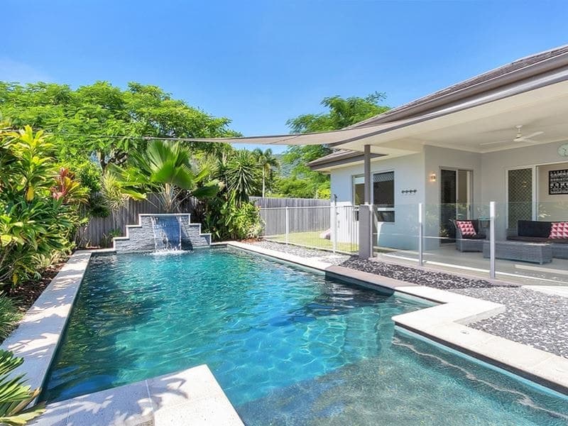 15 McAlister Avenue, Kewarra Beach - Image 1