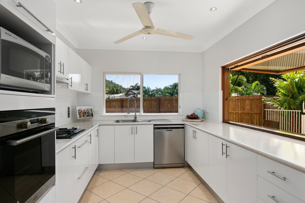 1 Palmetto Street, Palm Cove - Thumbnail 6
