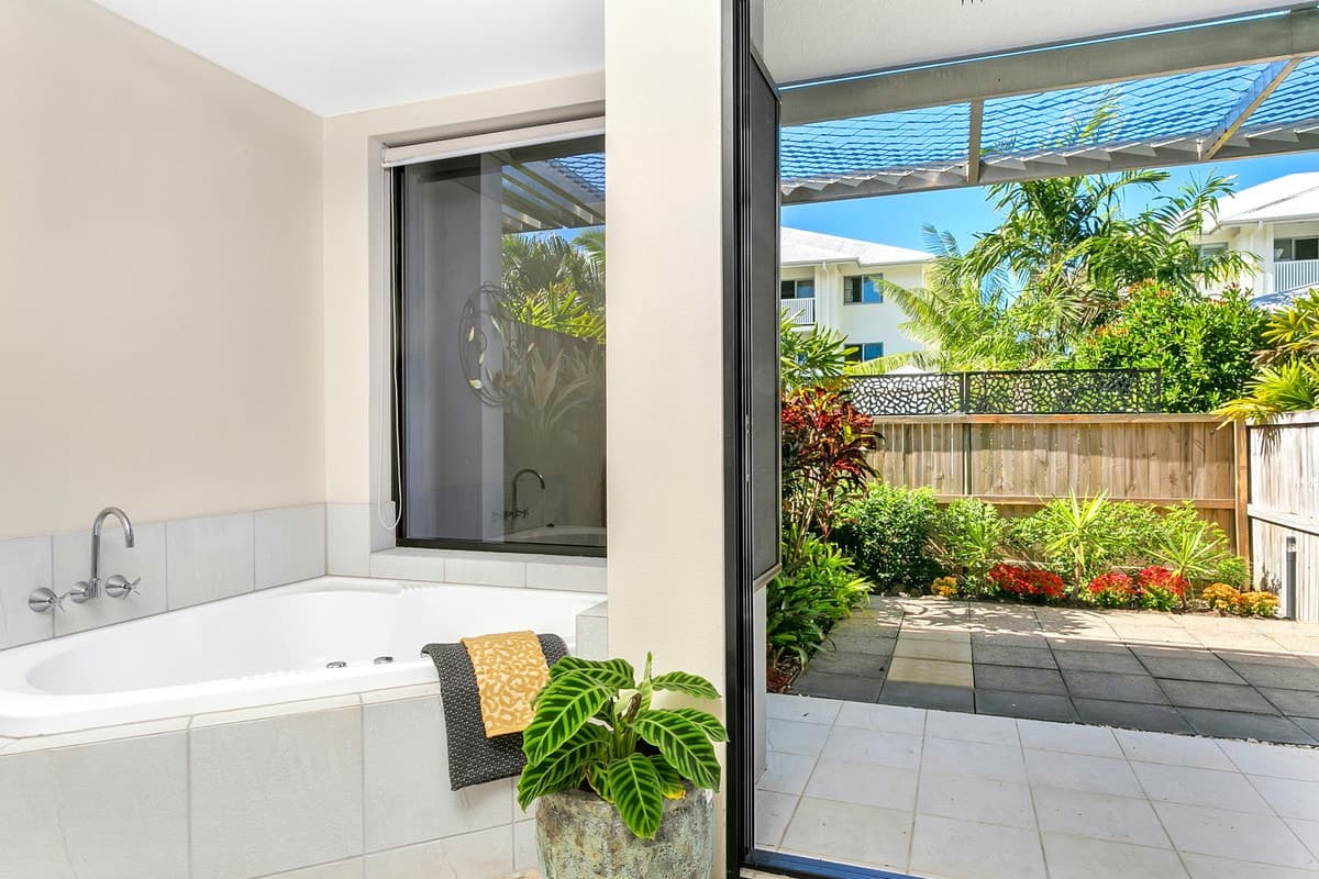 13/22-24 Oyster Crt, Trinity Beach - Thumbnail 5
