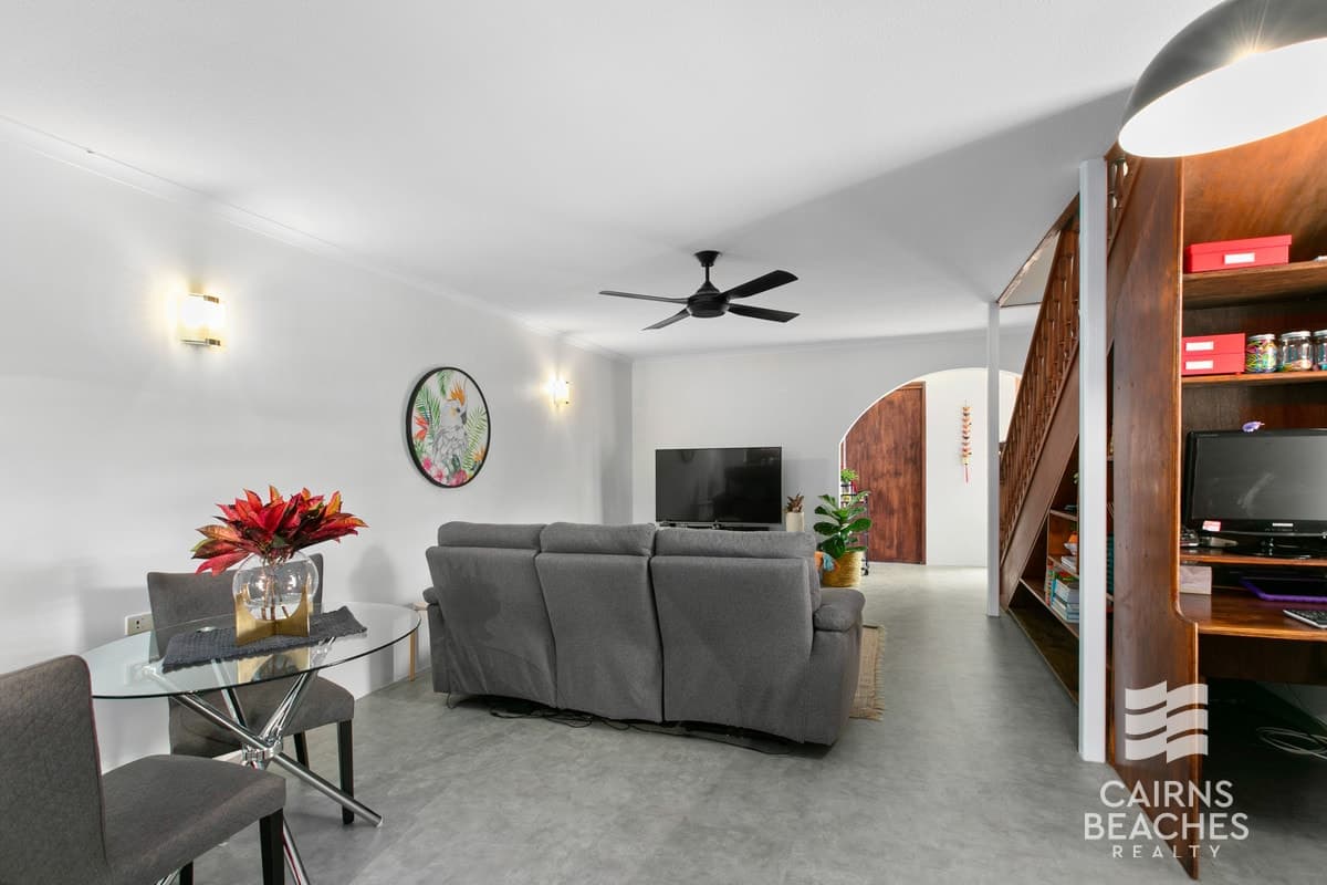 1/21 Mimosa Street, Holloways Beach - Thumbnail 6
