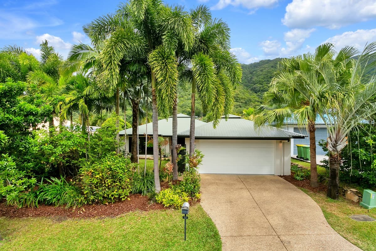 13 Sago Close, Palm Cove - Image 1