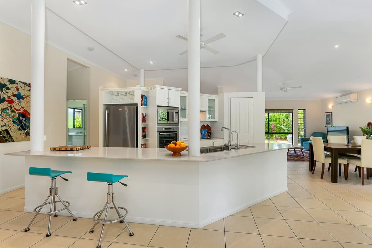 13 Sago Close, Palm Cove - Thumbnail 2