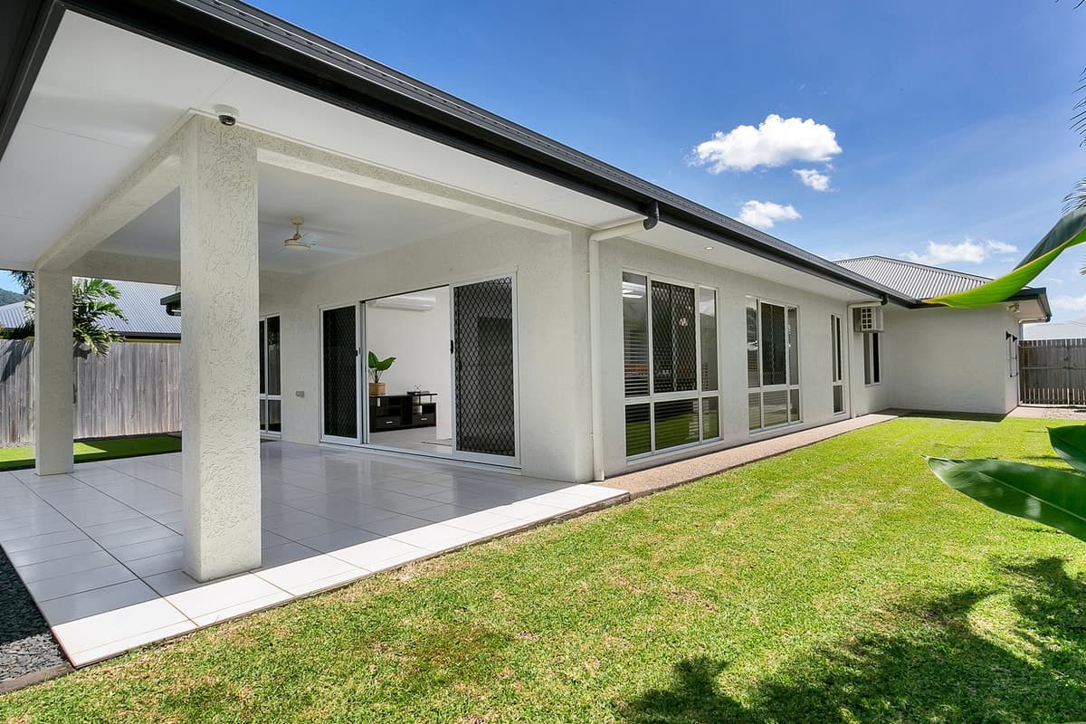 6 Munburra Parade, Smithfield - Image 1