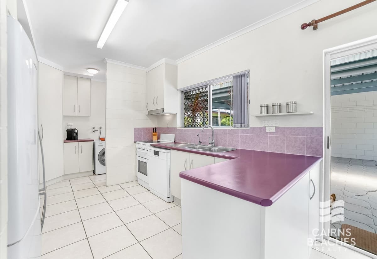 14 Satellite Street, Clifton Beach - Thumbnail 5