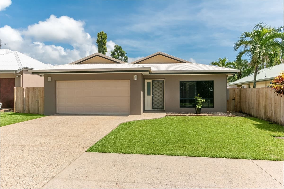 8 Moore Road, Kewarra Beach - Image 1