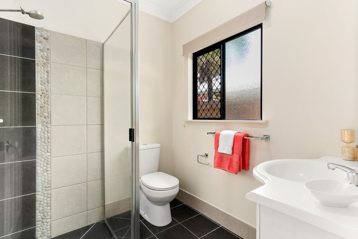 8 Moore Road, Kewarra Beach - Thumbnail 7