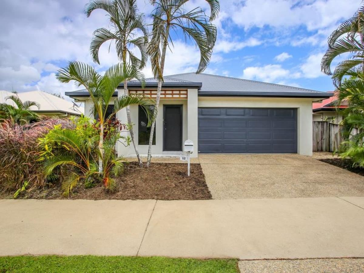 12 Moojeeba Way, Trinity Park - Image 1