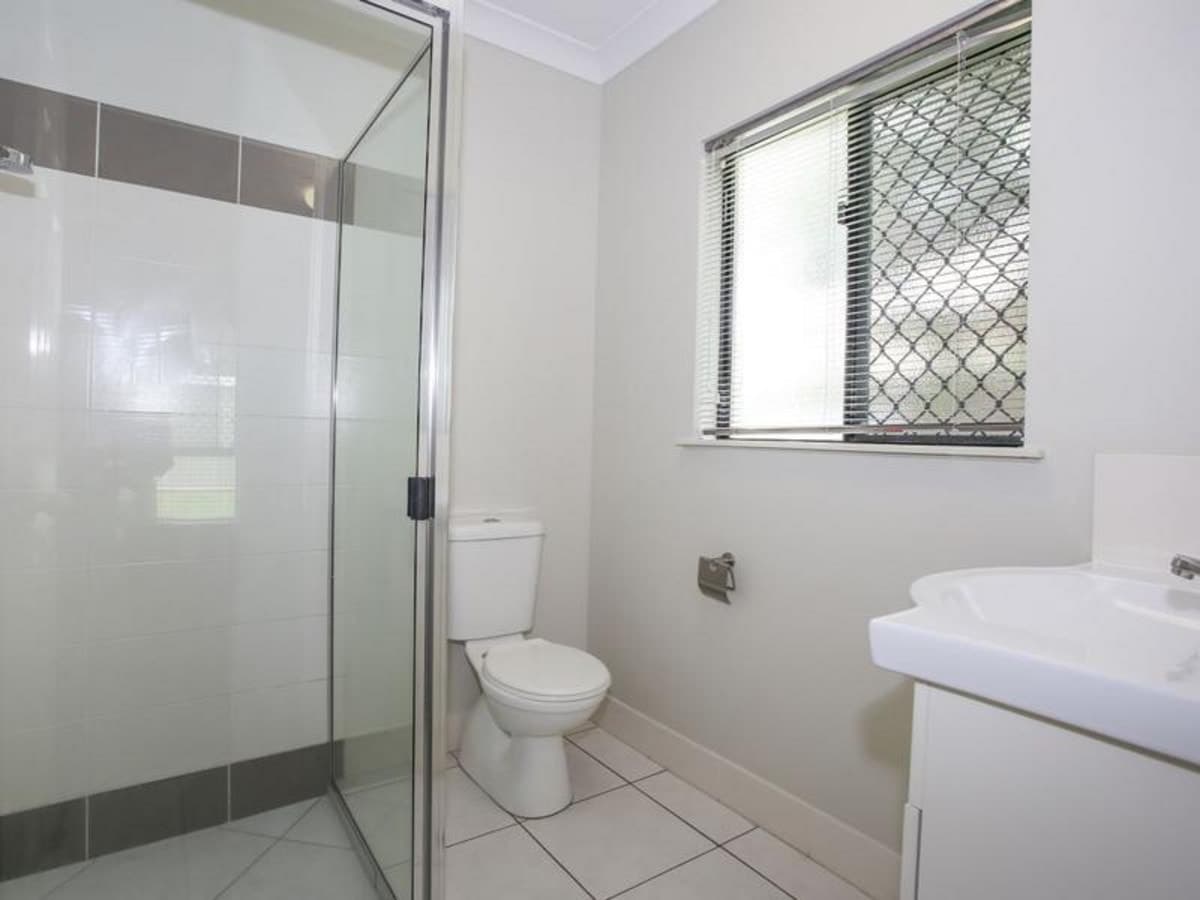 12 Moojeeba Way, Trinity Park - Thumbnail 7