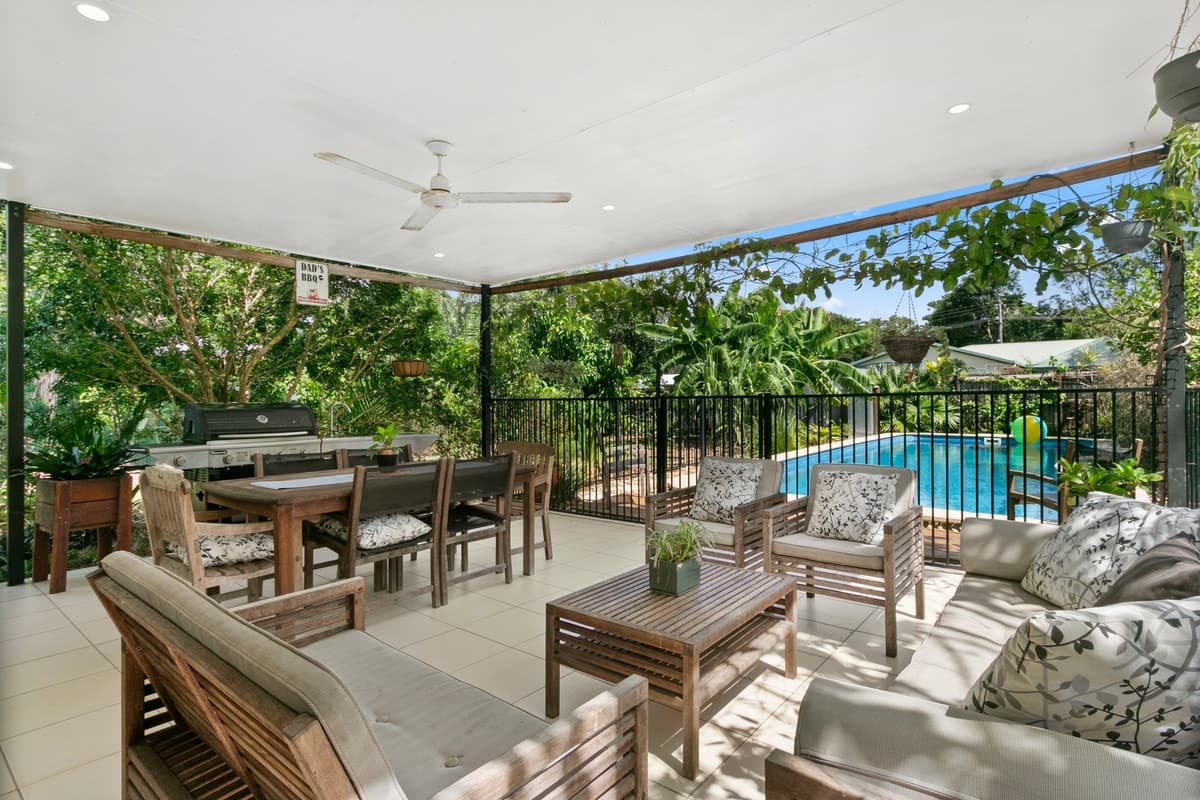 6 Katandra Close, Trinity Beach - Image 1
