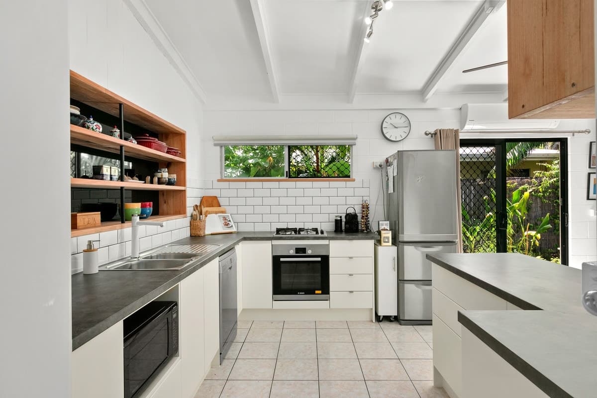6 Katandra Close, Trinity Beach - Thumbnail 5