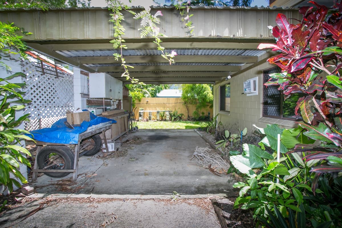 1 Haycock Street, Clifton Beach - Thumbnail 3