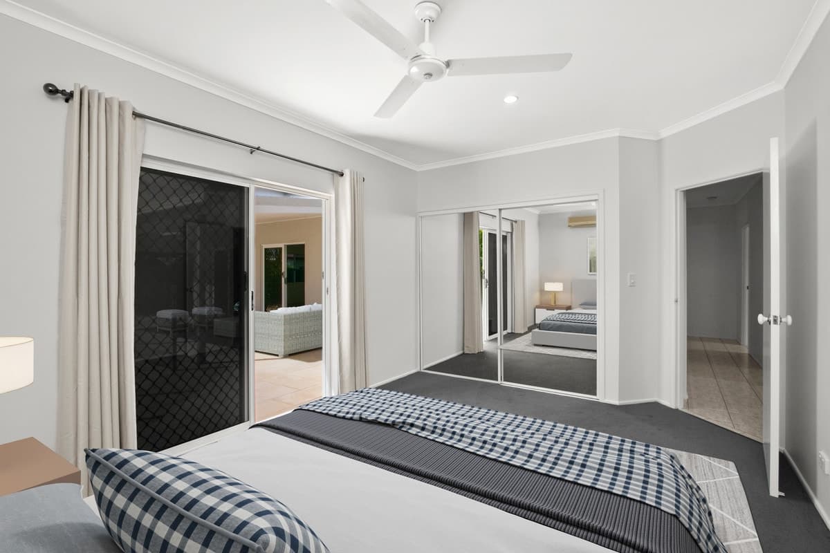 22 Bramble Street, Clifton Beach - Thumbnail 8